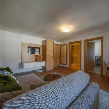 アパート Bergland エルマウ