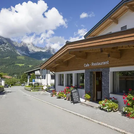 Bergland Апартаменты *